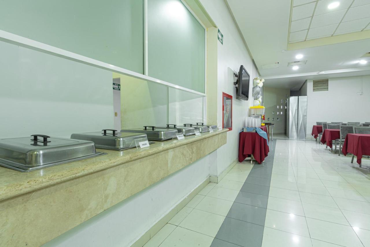 Hotel Plaza Del Arco Express Монтерей Екстериор снимка
