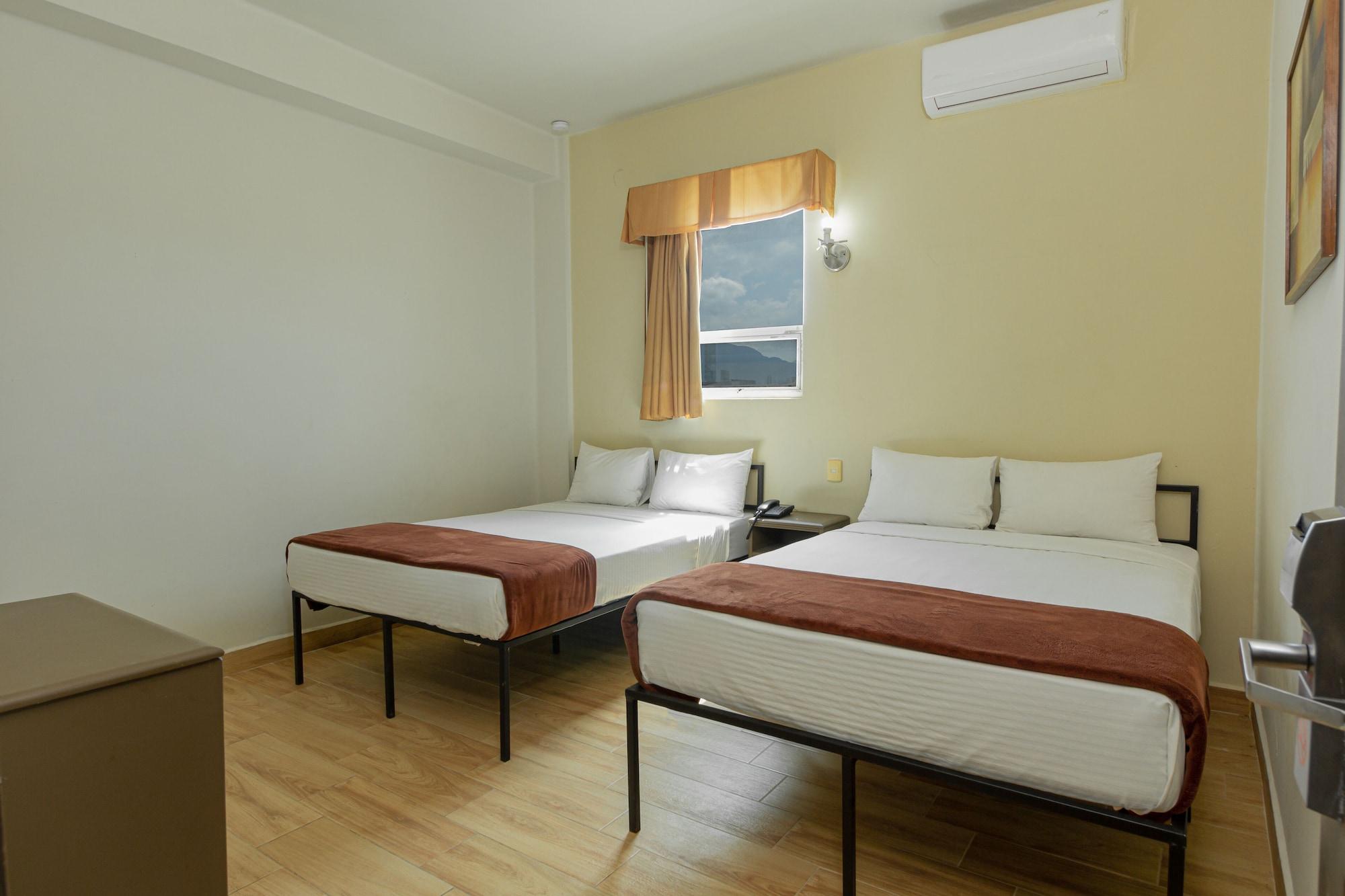 Hotel Plaza Del Arco Express Монтерей Екстериор снимка
