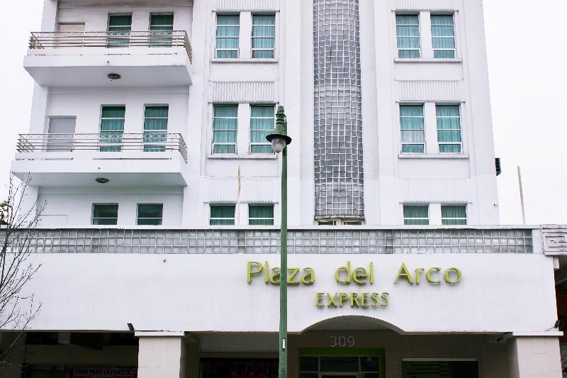 Hotel Plaza Del Arco Express Монтерей Екстериор снимка